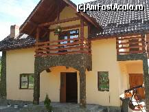 [P05] Casa Margareta- intrarea principala » foto by danastra
 - 
<span class="allrVoted glyphicon glyphicon-heart hidden" id="av329771"></span>
<a class="m-l-10 hidden" id="sv329771" onclick="voting_Foto_DelVot(,329771,11758)" role="button">șterge vot <span class="glyphicon glyphicon-remove"></span></a>
<a id="v9329771" class=" c-red"  onclick="voting_Foto_SetVot(329771)" role="button"><span class="glyphicon glyphicon-heart-empty"></span> <b>LIKE</b> = Votează poza</a> <img class="hidden"  id="f329771W9" src="/imagini/loader.gif" border="0" /><span class="AjErrMes hidden" id="e329771ErM"></span>