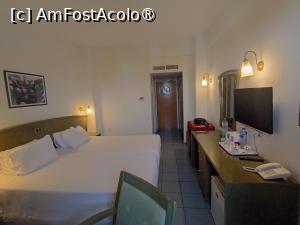 [P06] Dotările camerei 323. » foto by ovidiuyepi
 - 
<span class="allrVoted glyphicon glyphicon-heart hidden" id="av1524670"></span>
<a class="m-l-10 hidden" id="sv1524670" onclick="voting_Foto_DelVot(,1524670,11855)" role="button">șterge vot <span class="glyphicon glyphicon-remove"></span></a>
<a id="v91524670" class=" c-red"  onclick="voting_Foto_SetVot(1524670)" role="button"><span class="glyphicon glyphicon-heart-empty"></span> <b>LIKE</b> = Votează poza</a> <img class="hidden"  id="f1524670W9" src="/imagini/loader.gif" border="0" /><span class="AjErrMes hidden" id="e1524670ErM"></span>