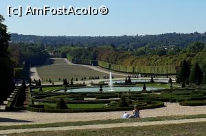 [P11] Le jardin à la française dans toute sa splendeur » foto by BristenaBrad
 - 
<span class="allrVoted glyphicon glyphicon-heart hidden" id="av1107255"></span>
<a class="m-l-10 hidden" id="sv1107255" onclick="voting_Foto_DelVot(,1107255,11886)" role="button">șterge vot <span class="glyphicon glyphicon-remove"></span></a>
<a id="v91107255" class=" c-red"  onclick="voting_Foto_SetVot(1107255)" role="button"><span class="glyphicon glyphicon-heart-empty"></span> <b>LIKE</b> = Votează poza</a> <img class="hidden"  id="f1107255W9" src="/imagini/loader.gif" border="0" /><span class="AjErrMes hidden" id="e1107255ErM"></span>