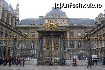 [P09] Palatul de Justiţie » foto by Ovidiu istorie
 - 
<span class="allrVoted glyphicon glyphicon-heart hidden" id="av316333"></span>
<a class="m-l-10 hidden" id="sv316333" onclick="voting_Foto_DelVot(,316333,11886)" role="button">șterge vot <span class="glyphicon glyphicon-remove"></span></a>
<a id="v9316333" class=" c-red"  onclick="voting_Foto_SetVot(316333)" role="button"><span class="glyphicon glyphicon-heart-empty"></span> <b>LIKE</b> = Votează poza</a> <img class="hidden"  id="f316333W9" src="/imagini/loader.gif" border="0" /><span class="AjErrMes hidden" id="e316333ErM"></span>