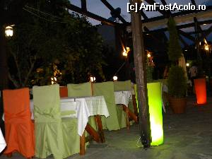 [P19] in luminile serii, terasa...  » foto by popescu a
 - 
<span class="allrVoted glyphicon glyphicon-heart hidden" id="av517004"></span>
<a class="m-l-10 hidden" id="sv517004" onclick="voting_Foto_DelVot(,517004,11907)" role="button">șterge vot <span class="glyphicon glyphicon-remove"></span></a>
<a id="v9517004" class=" c-red"  onclick="voting_Foto_SetVot(517004)" role="button"><span class="glyphicon glyphicon-heart-empty"></span> <b>LIKE</b> = Votează poza</a> <img class="hidden"  id="f517004W9" src="/imagini/loader.gif" border="0" /><span class="AjErrMes hidden" id="e517004ErM"></span>