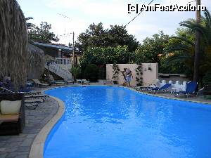 [P20] piscina-i curata, incapatoare, ...  » foto by popescu a
 - 
<span class="allrVoted glyphicon glyphicon-heart hidden" id="av517005"></span>
<a class="m-l-10 hidden" id="sv517005" onclick="voting_Foto_DelVot(,517005,11907)" role="button">șterge vot <span class="glyphicon glyphicon-remove"></span></a>
<a id="v9517005" class=" c-red"  onclick="voting_Foto_SetVot(517005)" role="button"><span class="glyphicon glyphicon-heart-empty"></span> <b>LIKE</b> = Votează poza</a> <img class="hidden"  id="f517005W9" src="/imagini/loader.gif" border="0" /><span class="AjErrMes hidden" id="e517005ErM"></span>