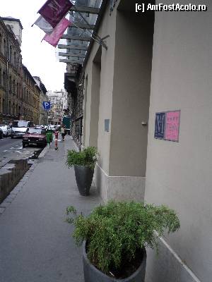 [P03] intrarea in hotel » foto by roxana.tomina
 - 
<span class="allrVoted glyphicon glyphicon-heart hidden" id="av337322"></span>
<a class="m-l-10 hidden" id="sv337322" onclick="voting_Foto_DelVot(,337322,11933)" role="button">șterge vot <span class="glyphicon glyphicon-remove"></span></a>
<a id="v9337322" class=" c-red"  onclick="voting_Foto_SetVot(337322)" role="button"><span class="glyphicon glyphicon-heart-empty"></span> <b>LIKE</b> = Votează poza</a> <img class="hidden"  id="f337322W9" src="/imagini/loader.gif" border="0" /><span class="AjErrMes hidden" id="e337322ErM"></span>