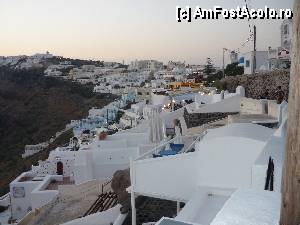 [P16] Arhitectura unica a caselor in Santorini.  » foto by octaviansz
 - 
<span class="allrVoted glyphicon glyphicon-heart hidden" id="av357769"></span>
<a class="m-l-10 hidden" id="sv357769" onclick="voting_Foto_DelVot(,357769,12105)" role="button">șterge vot <span class="glyphicon glyphicon-remove"></span></a>
<a id="v9357769" class=" c-red"  onclick="voting_Foto_SetVot(357769)" role="button"><span class="glyphicon glyphicon-heart-empty"></span> <b>LIKE</b> = Votează poza</a> <img class="hidden"  id="f357769W9" src="/imagini/loader.gif" border="0" /><span class="AjErrMes hidden" id="e357769ErM"></span>