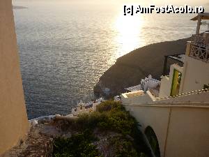 [P09] Rasarit de soare in Santorini!  » foto by octaviansz
 - 
<span class="allrVoted glyphicon glyphicon-heart hidden" id="av357753"></span>
<a class="m-l-10 hidden" id="sv357753" onclick="voting_Foto_DelVot(,357753,12105)" role="button">șterge vot <span class="glyphicon glyphicon-remove"></span></a>
<a id="v9357753" class=" c-red"  onclick="voting_Foto_SetVot(357753)" role="button"><span class="glyphicon glyphicon-heart-empty"></span> <b>LIKE</b> = Votează poza</a> <img class="hidden"  id="f357753W9" src="/imagini/loader.gif" border="0" /><span class="AjErrMes hidden" id="e357753ErM"></span>