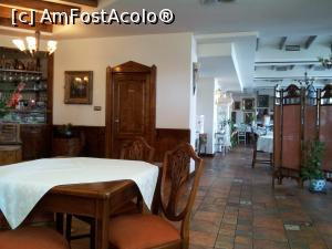 [P01] Restaurant Antique Rădăuţi » foto by kelyboy
 - 
<span class="allrVoted glyphicon glyphicon-heart hidden" id="av721214"></span>
<a class="m-l-10 hidden" id="sv721214" onclick="voting_Foto_DelVot(,721214,12132)" role="button">șterge vot <span class="glyphicon glyphicon-remove"></span></a>
<a id="v9721214" class=" c-red"  onclick="voting_Foto_SetVot(721214)" role="button"><span class="glyphicon glyphicon-heart-empty"></span> <b>LIKE</b> = Votează poza</a> <img class="hidden"  id="f721214W9" src="/imagini/loader.gif" border="0" /><span class="AjErrMes hidden" id="e721214ErM"></span>