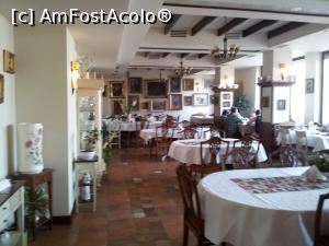 [P04] Restaurant Antique Rădăuţi- parter » foto by kelyboy
 - 
<span class="allrVoted glyphicon glyphicon-heart hidden" id="av721217"></span>
<a class="m-l-10 hidden" id="sv721217" onclick="voting_Foto_DelVot(,721217,12132)" role="button">șterge vot <span class="glyphicon glyphicon-remove"></span></a>
<a id="v9721217" class=" c-red"  onclick="voting_Foto_SetVot(721217)" role="button"><span class="glyphicon glyphicon-heart-empty"></span> <b>LIKE</b> = Votează poza</a> <img class="hidden"  id="f721217W9" src="/imagini/loader.gif" border="0" /><span class="AjErrMes hidden" id="e721217ErM"></span>