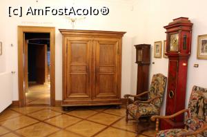[P24] Le Locle, Muzeul Ceasului, Intrarea în Expoziția Vremurile Ceasului » foto by mprofeanu
 - 
<span class="allrVoted glyphicon glyphicon-heart hidden" id="av904600"></span>
<a class="m-l-10 hidden" id="sv904600" onclick="voting_Foto_DelVot(,904600,12175)" role="button">șterge vot <span class="glyphicon glyphicon-remove"></span></a>
<a id="v9904600" class=" c-red"  onclick="voting_Foto_SetVot(904600)" role="button"><span class="glyphicon glyphicon-heart-empty"></span> <b>LIKE</b> = Votează poza</a> <img class="hidden"  id="f904600W9" src="/imagini/loader.gif" border="0" /><span class="AjErrMes hidden" id="e904600ErM"></span>