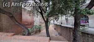[P20] Zidurile vechi din Barcelona » foto by irinad
 - 
<span class="allrVoted glyphicon glyphicon-heart hidden" id="av1415333"></span>
<a class="m-l-10 hidden" id="sv1415333" onclick="voting_Foto_DelVot(,1415333,12198)" role="button">șterge vot <span class="glyphicon glyphicon-remove"></span></a>
<a id="v91415333" class=" c-red"  onclick="voting_Foto_SetVot(1415333)" role="button"><span class="glyphicon glyphicon-heart-empty"></span> <b>LIKE</b> = Votează poza</a> <img class="hidden"  id="f1415333W9" src="/imagini/loader.gif" border="0" /><span class="AjErrMes hidden" id="e1415333ErM"></span>