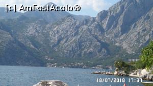 [P37] Vila PM, Dobrota, Kotor, Muntenegru. Vedere de pe plajă » foto by ungureanica
 - 
<span class="allrVoted glyphicon glyphicon-heart hidden" id="av1001637"></span>
<a class="m-l-10 hidden" id="sv1001637" onclick="voting_Foto_DelVot(,1001637,12220)" role="button">șterge vot <span class="glyphicon glyphicon-remove"></span></a>
<a id="v91001637" class=" c-red"  onclick="voting_Foto_SetVot(1001637)" role="button"><span class="glyphicon glyphicon-heart-empty"></span> <b>LIKE</b> = Votează poza</a> <img class="hidden"  id="f1001637W9" src="/imagini/loader.gif" border="0" /><span class="AjErrMes hidden" id="e1001637ErM"></span>