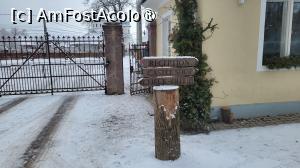 [P29] Poarta Domeniului Zabola Estate » foto by k-lator
 - 
<span class="allrVoted glyphicon glyphicon-heart hidden" id="av1498569"></span>
<a class="m-l-10 hidden" id="sv1498569" onclick="voting_Foto_DelVot(,1498569,12305)" role="button">șterge vot <span class="glyphicon glyphicon-remove"></span></a>
<a id="v91498569" class=" c-red"  onclick="voting_Foto_SetVot(1498569)" role="button"><span class="glyphicon glyphicon-heart-empty"></span> <b>LIKE</b> = Votează poza</a> <img class="hidden"  id="f1498569W9" src="/imagini/loader.gif" border="0" /><span class="AjErrMes hidden" id="e1498569ErM"></span>