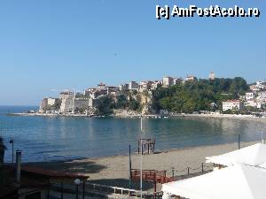 [P10] Am ajuns la Ulcinj, vedere din balconul pensiunii unde am avut cazare, aici e plaja mica din oras.  » foto by Nicu
 - 
<span class="allrVoted glyphicon glyphicon-heart hidden" id="av385075"></span>
<a class="m-l-10 hidden" id="sv385075" onclick="voting_Foto_DelVot(,385075,12619)" role="button">șterge vot <span class="glyphicon glyphicon-remove"></span></a>
<a id="v9385075" class=" c-red"  onclick="voting_Foto_SetVot(385075)" role="button"><span class="glyphicon glyphicon-heart-empty"></span> <b>LIKE</b> = Votează poza</a> <img class="hidden"  id="f385075W9" src="/imagini/loader.gif" border="0" /><span class="AjErrMes hidden" id="e385075ErM"></span>