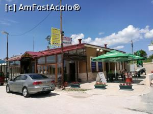 [P07] Micuța terasă de după granița Bulgaria-Macedonia, unde am schimbat primii bani » foto by crismis
 - 
<span class="allrVoted glyphicon glyphicon-heart hidden" id="av877638"></span>
<a class="m-l-10 hidden" id="sv877638" onclick="voting_Foto_DelVot(,877638,12619)" role="button">șterge vot <span class="glyphicon glyphicon-remove"></span></a>
<a id="v9877638" class=" c-red"  onclick="voting_Foto_SetVot(877638)" role="button"><span class="glyphicon glyphicon-heart-empty"></span> <b>LIKE</b> = Votează poza</a> <img class="hidden"  id="f877638W9" src="/imagini/loader.gif" border="0" /><span class="AjErrMes hidden" id="e877638ErM"></span>