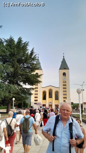 [P21] Medjugorje » foto by Yolanda
 - 
<span class="allrVoted glyphicon glyphicon-heart hidden" id="av1396488"></span>
<a class="m-l-10 hidden" id="sv1396488" onclick="voting_Foto_DelVot(,1396488,12619)" role="button">șterge vot <span class="glyphicon glyphicon-remove"></span></a>
<a id="v91396488" class=" c-red"  onclick="voting_Foto_SetVot(1396488)" role="button"><span class="glyphicon glyphicon-heart-empty"></span> <b>LIKE</b> = Votează poza</a> <img class="hidden"  id="f1396488W9" src="/imagini/loader.gif" border="0" /><span class="AjErrMes hidden" id="e1396488ErM"></span>