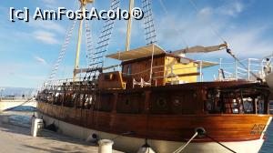 [P24] Vapor portul Trogir » foto by micutzu
 - 
<span class="allrVoted glyphicon glyphicon-heart hidden" id="av920605"></span>
<a class="m-l-10 hidden" id="sv920605" onclick="voting_Foto_DelVot(,920605,12619)" role="button">șterge vot <span class="glyphicon glyphicon-remove"></span></a>
<a id="v9920605" class=" c-red"  onclick="voting_Foto_SetVot(920605)" role="button"><span class="glyphicon glyphicon-heart-empty"></span> <b>LIKE</b> = Votează poza</a> <img class="hidden"  id="f920605W9" src="/imagini/loader.gif" border="0" /><span class="AjErrMes hidden" id="e920605ErM"></span>