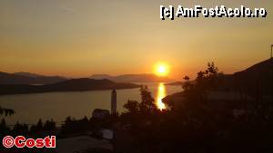 [P16] Apus de soare în staţiunea bosniacă de la Marea Adriatică, Neum.  » foto by Costi
 - 
<span class="allrVoted glyphicon glyphicon-heart hidden" id="av360645"></span>
<a class="m-l-10 hidden" id="sv360645" onclick="voting_Foto_DelVot(,360645,12619)" role="button">șterge vot <span class="glyphicon glyphicon-remove"></span></a>
<a id="v9360645" class=" c-red"  onclick="voting_Foto_SetVot(360645)" role="button"><span class="glyphicon glyphicon-heart-empty"></span> <b>LIKE</b> = Votează poza</a> <img class="hidden"  id="f360645W9" src="/imagini/loader.gif" border="0" /><span class="AjErrMes hidden" id="e360645ErM"></span>