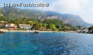 [P01] Înspre vârful muntelui, în partea de sus-centru a fotografiei, satul Lakones văzut dinspre mare (staţiunea Paleokastritsa) ca o dungă albicioasă » foto by Lucien
 - 
<span class="allrVoted glyphicon glyphicon-heart hidden" id="av735968"></span>
<a class="m-l-10 hidden" id="sv735968" onclick="voting_Foto_DelVot(,735968,12630)" role="button">șterge vot <span class="glyphicon glyphicon-remove"></span></a>
<a id="v9735968" class=" c-red"  onclick="voting_Foto_SetVot(735968)" role="button"><span class="glyphicon glyphicon-heart-empty"></span> <b>LIKE</b> = Votează poza</a> <img class="hidden"  id="f735968W9" src="/imagini/loader.gif" border="0" /><span class="AjErrMes hidden" id="e735968ErM"></span>