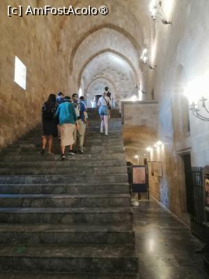 [P12] Scările principale din Palatul Marelui Maestru » foto by Cristian_h
 - 
<span class="allrVoted glyphicon glyphicon-heart hidden" id="av1502315"></span>
<a class="m-l-10 hidden" id="sv1502315" onclick="voting_Foto_DelVot(,1502315,12653)" role="button">șterge vot <span class="glyphicon glyphicon-remove"></span></a>
<a id="v91502315" class=" c-red"  onclick="voting_Foto_SetVot(1502315)" role="button"><span class="glyphicon glyphicon-heart-empty"></span> <b>LIKE</b> = Votează poza</a> <img class="hidden"  id="f1502315W9" src="/imagini/loader.gif" border="0" /><span class="AjErrMes hidden" id="e1502315ErM"></span>