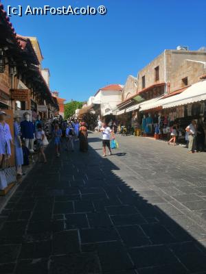 [P22] Una din strazile comerciale din Burg » foto by Cristian_h
 - 
<span class="allrVoted glyphicon glyphicon-heart hidden" id="av1502325"></span>
<a class="m-l-10 hidden" id="sv1502325" onclick="voting_Foto_DelVot(,1502325,12653)" role="button">șterge vot <span class="glyphicon glyphicon-remove"></span></a>
<a id="v91502325" class=" c-red"  onclick="voting_Foto_SetVot(1502325)" role="button"><span class="glyphicon glyphicon-heart-empty"></span> <b>LIKE</b> = Votează poza</a> <img class="hidden"  id="f1502325W9" src="/imagini/loader.gif" border="0" /><span class="AjErrMes hidden" id="e1502325ErM"></span>