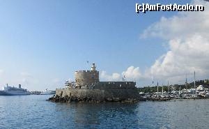 [P13] Fortul Agios Nicolaos văzut de pe mal » foto by Michi
 - 
<span class="allrVoted glyphicon glyphicon-heart hidden" id="av624344"></span>
<a class="m-l-10 hidden" id="sv624344" onclick="voting_Foto_DelVot(,624344,12653)" role="button">șterge vot <span class="glyphicon glyphicon-remove"></span></a>
<a id="v9624344" class=" c-red"  onclick="voting_Foto_SetVot(624344)" role="button"><span class="glyphicon glyphicon-heart-empty"></span> <b>LIKE</b> = Votează poza</a> <img class="hidden"  id="f624344W9" src="/imagini/loader.gif" border="0" /><span class="AjErrMes hidden" id="e624344ErM"></span>