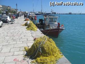 [P17] ZANTE TOWN / Dimineata in port sosesc pescarii cu marfa proaspata » foto by dorgo
 - 
<span class="allrVoted glyphicon glyphicon-heart hidden" id="av362950"></span>
<a class="m-l-10 hidden" id="sv362950" onclick="voting_Foto_DelVot(,362950,12676)" role="button">șterge vot <span class="glyphicon glyphicon-remove"></span></a>
<a id="v9362950" class=" c-red"  onclick="voting_Foto_SetVot(362950)" role="button"><span class="glyphicon glyphicon-heart-empty"></span> <b>LIKE</b> = Votează poza</a> <img class="hidden"  id="f362950W9" src="/imagini/loader.gif" border="0" /><span class="AjErrMes hidden" id="e362950ErM"></span>