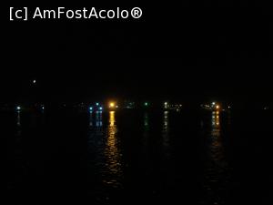 [P58] Traversarea Dunării cu bacul pe timp de noapte - o altă experienţă nouă pentru noi!  » foto by Floryn81
 - 
<span class="allrVoted glyphicon glyphicon-heart hidden" id="av910947"></span>
<a class="m-l-10 hidden" id="sv910947" onclick="voting_Foto_DelVot(,910947,12680)" role="button">șterge vot <span class="glyphicon glyphicon-remove"></span></a>
<a id="v9910947" class=" c-red"  onclick="voting_Foto_SetVot(910947)" role="button"><span class="glyphicon glyphicon-heart-empty"></span> <b>LIKE</b> = Votează poza</a> <img class="hidden"  id="f910947W9" src="/imagini/loader.gif" border="0" /><span class="AjErrMes hidden" id="e910947ErM"></span>