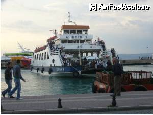 [P20] Ferryboat-uri care erau mereu în mişcare » foto by iccata
 - 
<span class="allrVoted glyphicon glyphicon-heart hidden" id="av456224"></span>
<a class="m-l-10 hidden" id="sv456224" onclick="voting_Foto_DelVot(,456224,12700)" role="button">șterge vot <span class="glyphicon glyphicon-remove"></span></a>
<a id="v9456224" class=" c-red"  onclick="voting_Foto_SetVot(456224)" role="button"><span class="glyphicon glyphicon-heart-empty"></span> <b>LIKE</b> = Votează poza</a> <img class="hidden"  id="f456224W9" src="/imagini/loader.gif" border="0" /><span class="AjErrMes hidden" id="e456224ErM"></span>