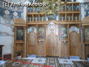 [P12] Schitul Berca - Biserica "Sf. Arhangheli Mihail și Gavril". Interior. » foto by iulianic
 - 
<span class="allrVoted glyphicon glyphicon-heart hidden" id="av1313796"></span>
<a class="m-l-10 hidden" id="sv1313796" onclick="voting_Foto_DelVot(,1313796,12715)" role="button">șterge vot <span class="glyphicon glyphicon-remove"></span></a>
<a id="v91313796" class=" c-red"  onclick="voting_Foto_SetVot(1313796)" role="button"><span class="glyphicon glyphicon-heart-empty"></span> <b>LIKE</b> = Votează poza</a> <img class="hidden"  id="f1313796W9" src="/imagini/loader.gif" border="0" /><span class="AjErrMes hidden" id="e1313796ErM"></span>