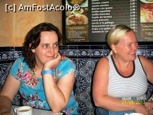 [P06] In restaurantul de alaturi, in timpul pauzei de gustare. Pe perete observati lista de preturi pentru 'un pincho', adica o portie care de obicei, insoteste un pahar de bere...  » foto by cristina47*
 - 
<span class="allrVoted glyphicon glyphicon-heart hidden" id="av837009"></span>
<a class="m-l-10 hidden" id="sv837009" onclick="voting_Foto_DelVot(,837009,12730)" role="button">șterge vot <span class="glyphicon glyphicon-remove"></span></a>
<a id="v9837009" class=" c-red"  onclick="voting_Foto_SetVot(837009)" role="button"><span class="glyphicon glyphicon-heart-empty"></span> <b>LIKE</b> = Votează poza</a> <img class="hidden"  id="f837009W9" src="/imagini/loader.gif" border="0" /><span class="AjErrMes hidden" id="e837009ErM"></span>