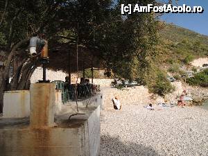[P06] Afteli beach - pompa de apă dulce și terasa barului. In plan îndepărtat locurile unde se poate parca. » foto by ebirsan
 - 
<span class="allrVoted glyphicon glyphicon-heart hidden" id="av473947"></span>
<a class="m-l-10 hidden" id="sv473947" onclick="voting_Foto_DelVot(,473947,12776)" role="button">șterge vot <span class="glyphicon glyphicon-remove"></span></a>
<a id="v9473947" class=" c-red"  onclick="voting_Foto_SetVot(473947)" role="button"><span class="glyphicon glyphicon-heart-empty"></span> <b>LIKE</b> = Votează poza</a> <img class="hidden"  id="f473947W9" src="/imagini/loader.gif" border="0" /><span class="AjErrMes hidden" id="e473947ErM"></span>