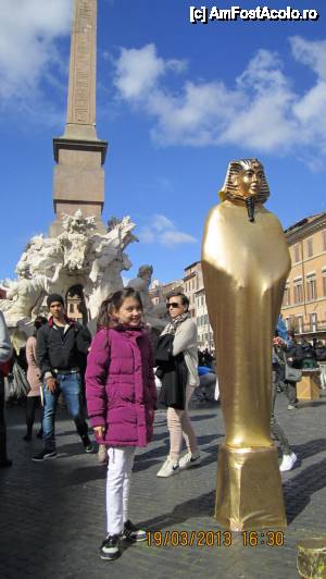 [P18] Un egiptean (sfinx) în piazza navona - Roma » foto by vivas71
 - 
<span class="allrVoted glyphicon glyphicon-heart hidden" id="av410036"></span>
<a class="m-l-10 hidden" id="sv410036" onclick="voting_Foto_DelVot(,410036,12807)" role="button">șterge vot <span class="glyphicon glyphicon-remove"></span></a>
<a id="v9410036" class=" c-red"  onclick="voting_Foto_SetVot(410036)" role="button"><span class="glyphicon glyphicon-heart-empty"></span> <b>LIKE</b> = Votează poza</a> <img class="hidden"  id="f410036W9" src="/imagini/loader.gif" border="0" /><span class="AjErrMes hidden" id="e410036ErM"></span>