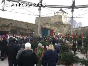 [P25] Kufstein - Si totul se desfasoara sub atenta supraveghere a fortaretei.  » foto by mishu
 - 
<span class="allrVoted glyphicon glyphicon-heart hidden" id="av931798"></span>
<a class="m-l-10 hidden" id="sv931798" onclick="voting_Foto_DelVot(,931798,12814)" role="button">șterge vot <span class="glyphicon glyphicon-remove"></span></a>
<a id="v9931798" class=" c-red"  onclick="voting_Foto_SetVot(931798)" role="button"><span class="glyphicon glyphicon-heart-empty"></span> <b>LIKE</b> = Votează poza</a> <img class="hidden"  id="f931798W9" src="/imagini/loader.gif" border="0" /><span class="AjErrMes hidden" id="e931798ErM"></span>