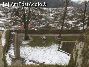 [P40] Fortareata Kufstein - Si aici jos, in partea stanga 'Anna baterie' - gradina de plante despre care va povesteam » foto by mishu
 - 
<span class="allrVoted glyphicon glyphicon-heart hidden" id="av970263"></span>
<a class="m-l-10 hidden" id="sv970263" onclick="voting_Foto_DelVot(,970263,12814)" role="button">șterge vot <span class="glyphicon glyphicon-remove"></span></a>
<a id="v9970263" class=" c-red"  onclick="voting_Foto_SetVot(970263)" role="button"><span class="glyphicon glyphicon-heart-empty"></span> <b>LIKE</b> = Votează poza</a> <img class="hidden"  id="f970263W9" src="/imagini/loader.gif" border="0" /><span class="AjErrMes hidden" id="e970263ErM"></span>