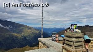 [P22] Cam ce găsim pe platforma panoramică  Edelweiss Spitze - scuzați posteriorul :) » foto by k-lator
 - 
<span class="allrVoted glyphicon glyphicon-heart hidden" id="av1348953"></span>
<a class="m-l-10 hidden" id="sv1348953" onclick="voting_Foto_DelVot(,1348953,12945)" role="button">șterge vot <span class="glyphicon glyphicon-remove"></span></a>
<a id="v91348953" class=" c-red"  onclick="voting_Foto_SetVot(1348953)" role="button"><span class="glyphicon glyphicon-heart-empty"></span> <b>LIKE</b> = Votează poza</a> <img class="hidden"  id="f1348953W9" src="/imagini/loader.gif" border="0" /><span class="AjErrMes hidden" id="e1348953ErM"></span>