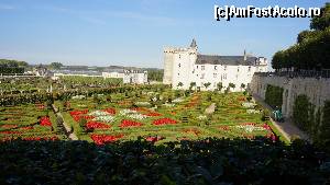 [P35] Castelul Villandry si doar o parte den gradini.  » foto by ania
 - 
<span class="allrVoted glyphicon glyphicon-heart hidden" id="av652236"></span>
<a class="m-l-10 hidden" id="sv652236" onclick="voting_Foto_DelVot(,652236,12948)" role="button">șterge vot <span class="glyphicon glyphicon-remove"></span></a>
<a id="v9652236" class=" c-red"  onclick="voting_Foto_SetVot(652236)" role="button"><span class="glyphicon glyphicon-heart-empty"></span> <b>LIKE</b> = Votează poza</a> <img class="hidden"  id="f652236W9" src="/imagini/loader.gif" border="0" /><span class="AjErrMes hidden" id="e652236ErM"></span>