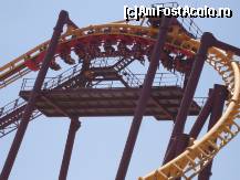 [P06] Titanide, un looping coaster in care sustinerea e deasupra capului si care desi circula doar cu 60 km/h iti ofera destul de multa adrenalina. Si acesta e situat in topul preferintelor mele. » foto by andreea_c
 - 
<span class="allrVoted glyphicon glyphicon-heart hidden" id="av376258"></span>
<a class="m-l-10 hidden" id="sv376258" onclick="voting_Foto_DelVot(,376258,12980)" role="button">șterge vot <span class="glyphicon glyphicon-remove"></span></a>
<a id="v9376258" class=" c-red"  onclick="voting_Foto_SetVot(376258)" role="button"><span class="glyphicon glyphicon-heart-empty"></span> <b>LIKE</b> = Votează poza</a> <img class="hidden"  id="f376258W9" src="/imagini/loader.gif" border="0" /><span class="AjErrMes hidden" id="e376258ErM"></span>