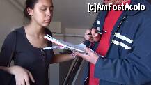 [P02] Mana de incredere a d-nei Mia si mana de incredere a noastra adica santana scriind in cartea de oaspeti--caietul de primiri donatii. Aici santana e sub acoperire, neavind aprobarea lui sa apara in toata splendoarea si cum e ff tarziu cand urc pozele asta e, credeti-ma pe cuvant ca e el. » foto by roth
 - 
<span class="allrVoted glyphicon glyphicon-heart hidden" id="av196580"></span>
<a class="m-l-10 hidden" id="sv196580" onclick="voting_Foto_DelVot(,196580,13023)" role="button">șterge vot <span class="glyphicon glyphicon-remove"></span></a>
<a id="v9196580" class=" c-red"  onclick="voting_Foto_SetVot(196580)" role="button"><span class="glyphicon glyphicon-heart-empty"></span> <b>LIKE</b> = Votează poza</a> <img class="hidden"  id="f196580W9" src="/imagini/loader.gif" border="0" /><span class="AjErrMes hidden" id="e196580ErM"></span>