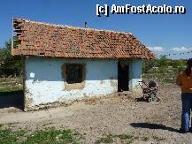 [P31] la lectia de engleza,imi aduc aminte ca era ceva de genul 'this is a house'-aceasta este o casa .
Ba NUUUUUUUUUUUUUUU,aceasta nu poate sa fie o casa... » foto by adri-nico
 - 
<span class="allrVoted glyphicon glyphicon-heart hidden" id="av310957"></span>
<a class="m-l-10 hidden" id="sv310957" onclick="voting_Foto_DelVot(,310957,13023)" role="button">șterge vot <span class="glyphicon glyphicon-remove"></span></a>
<a id="v9310957" class=" c-red"  onclick="voting_Foto_SetVot(310957)" role="button"><span class="glyphicon glyphicon-heart-empty"></span> <b>LIKE</b> = Votează poza</a> <img class="hidden"  id="f310957W9" src="/imagini/loader.gif" border="0" /><span class="AjErrMes hidden" id="e310957ErM"></span>