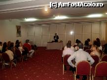 [P05] Sala de conferinte a hotelului Iaki cu participantii. » foto by pepsi70ro
 - 
<span class="allrVoted glyphicon glyphicon-heart hidden" id="av216716"></span>
<a class="m-l-10 hidden" id="sv216716" onclick="voting_Foto_DelVot(,216716,13025)" role="button">șterge vot <span class="glyphicon glyphicon-remove"></span></a>
<a id="v9216716" class=" c-red"  onclick="voting_Foto_SetVot(216716)" role="button"><span class="glyphicon glyphicon-heart-empty"></span> <b>LIKE</b> = Votează poza</a> <img class="hidden"  id="f216716W9" src="/imagini/loader.gif" border="0" /><span class="AjErrMes hidden" id="e216716ErM"></span>