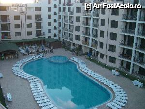 [P01] Vedere de la terasa apartamentului ocupat de noi - 28 august 2011 » foto by adry24
 - 
<span class="allrVoted glyphicon glyphicon-heart hidden" id="av476710"></span>
<a class="m-l-10 hidden" id="sv476710" onclick="voting_Foto_DelVot(,476710,13085)" role="button">șterge vot <span class="glyphicon glyphicon-remove"></span></a>
<a id="v9476710" class=" c-red"  onclick="voting_Foto_SetVot(476710)" role="button"><span class="glyphicon glyphicon-heart-empty"></span> <b>LIKE</b> = Votează poza</a> <img class="hidden"  id="f476710W9" src="/imagini/loader.gif" border="0" /><span class="AjErrMes hidden" id="e476710ErM"></span>