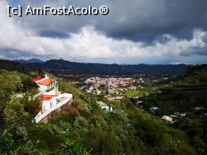 [P54] Undeva, prin munții insulei » foto by crismis
 - 
<span class="allrVoted glyphicon glyphicon-heart hidden" id="av1286673"></span>
<a class="m-l-10 hidden" id="sv1286673" onclick="voting_Foto_DelVot(,1286673,13127)" role="button">șterge vot <span class="glyphicon glyphicon-remove"></span></a>
<a id="v91286673" class=" c-red"  onclick="voting_Foto_SetVot(1286673)" role="button"><span class="glyphicon glyphicon-heart-empty"></span> <b>LIKE</b> = Votează poza</a> <img class="hidden"  id="f1286673W9" src="/imagini/loader.gif" border="0" /><span class="AjErrMes hidden" id="e1286673ErM"></span>