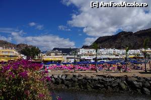 P08 [OCT-2013] Puerto de mogan numit si 'mica venetie a insulei' datorita canalelor de leaga portul turistic de cel pescaresc