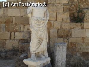 [P52] Statuia cu care s-au fotografiat toţi turişii, inclusiv eu » foto by irinad
 - 
<span class="allrVoted glyphicon glyphicon-heart hidden" id="av762972"></span>
<a class="m-l-10 hidden" id="sv762972" onclick="voting_Foto_DelVot(,762972,13135)" role="button">șterge vot <span class="glyphicon glyphicon-remove"></span></a>
<a id="v9762972" class=" c-red"  onclick="voting_Foto_SetVot(762972)" role="button"><span class="glyphicon glyphicon-heart-empty"></span> <b>LIKE</b> = Votează poza</a> <img class="hidden"  id="f762972W9" src="/imagini/loader.gif" border="0" /><span class="AjErrMes hidden" id="e762972ErM"></span>