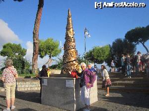 [P35] Monument in Piazza Tasso???  » foto by bica adriana
 - 
<span class="allrVoted glyphicon glyphicon-heart hidden" id="av690708"></span>
<a class="m-l-10 hidden" id="sv690708" onclick="voting_Foto_DelVot(,690708,13144)" role="button">șterge vot <span class="glyphicon glyphicon-remove"></span></a>
<a id="v9690708" class=" c-red"  onclick="voting_Foto_SetVot(690708)" role="button"><span class="glyphicon glyphicon-heart-empty"></span> <b>LIKE</b> = Votează poza</a> <img class="hidden"  id="f690708W9" src="/imagini/loader.gif" border="0" /><span class="AjErrMes hidden" id="e690708ErM"></span>