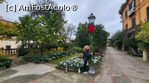 [P06] Vizitatorii de astazi, printre care ne numaram si noi, se bucura de privelistile uluitoare de care s-au bucurat si oaspetii de ieri, precum imparateasa Sisi, Richard Wagner, Oscar Wilde, Marilyn Monroe, Sophia Loren, Luciano Pavarotti, Lucio Dalla, care a compus aici ,,Caruso”. » foto by geani anto
 - 
<span class="allrVoted glyphicon glyphicon-heart hidden" id="av1411439"></span>
<a class="m-l-10 hidden" id="sv1411439" onclick="voting_Foto_DelVot(,1411439,13144)" role="button">șterge vot <span class="glyphicon glyphicon-remove"></span></a>
<a id="v91411439" class=" c-red"  onclick="voting_Foto_SetVot(1411439)" role="button"><span class="glyphicon glyphicon-heart-empty"></span> <b>LIKE</b> = Votează poza</a> <img class="hidden"  id="f1411439W9" src="/imagini/loader.gif" border="0" /><span class="AjErrMes hidden" id="e1411439ErM"></span>