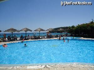 [P07] golful Valtos văzut de la Clubul Tango » foto by marocanu21
 - 
<span class="allrVoted glyphicon glyphicon-heart hidden" id="av564682"></span>
<a class="m-l-10 hidden" id="sv564682" onclick="voting_Foto_DelVot(,564682,13156)" role="button">șterge vot <span class="glyphicon glyphicon-remove"></span></a>
<a id="v9564682" class=" c-red"  onclick="voting_Foto_SetVot(564682)" role="button"><span class="glyphicon glyphicon-heart-empty"></span> <b>LIKE</b> = Votează poza</a> <img class="hidden"  id="f564682W9" src="/imagini/loader.gif" border="0" /><span class="AjErrMes hidden" id="e564682ErM"></span>