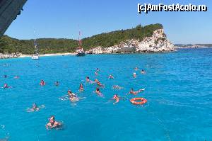 [P23] baie lângă Antipaxos » foto by marocanu21
 - 
<span class="allrVoted glyphicon glyphicon-heart hidden" id="av589396"></span>
<a class="m-l-10 hidden" id="sv589396" onclick="voting_Foto_DelVot(,589396,13156)" role="button">șterge vot <span class="glyphicon glyphicon-remove"></span></a>
<a id="v9589396" class=" c-red"  onclick="voting_Foto_SetVot(589396)" role="button"><span class="glyphicon glyphicon-heart-empty"></span> <b>LIKE</b> = Votează poza</a> <img class="hidden"  id="f589396W9" src="/imagini/loader.gif" border="0" /><span class="AjErrMes hidden" id="e589396ErM"></span>