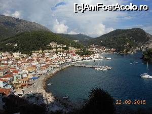 [P02] Parga - Golful, faleza şi portul turistic.  » foto by iulianic
 - 
<span class="allrVoted glyphicon glyphicon-heart hidden" id="av681792"></span>
<a class="m-l-10 hidden" id="sv681792" onclick="voting_Foto_DelVot(,681792,13156)" role="button">șterge vot <span class="glyphicon glyphicon-remove"></span></a>
<a id="v9681792" class=" c-red"  onclick="voting_Foto_SetVot(681792)" role="button"><span class="glyphicon glyphicon-heart-empty"></span> <b>LIKE</b> = Votează poza</a> <img class="hidden"  id="f681792W9" src="/imagini/loader.gif" border="0" /><span class="AjErrMes hidden" id="e681792ErM"></span>