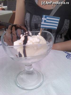 [P95] Parga - pe terasă la Vekios, o înghețată la desert » foto by Dragoș_MD
 - 
<span class="allrVoted glyphicon glyphicon-heart hidden" id="av424697"></span>
<a class="m-l-10 hidden" id="sv424697" onclick="voting_Foto_DelVot(,424697,13156)" role="button">șterge vot <span class="glyphicon glyphicon-remove"></span></a>
<a id="v9424697" class=" c-red"  onclick="voting_Foto_SetVot(424697)" role="button"><span class="glyphicon glyphicon-heart-empty"></span> <b>LIKE</b> = Votează poza</a> <img class="hidden"  id="f424697W9" src="/imagini/loader.gif" border="0" /><span class="AjErrMes hidden" id="e424697ErM"></span>