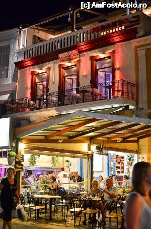 [P18] terasele incep sa sa anime » foto by clau.nov
 - 
<span class="allrVoted glyphicon glyphicon-heart hidden" id="av498253"></span>
<a class="m-l-10 hidden" id="sv498253" onclick="voting_Foto_DelVot(,498253,13156)" role="button">șterge vot <span class="glyphicon glyphicon-remove"></span></a>
<a id="v9498253" class=" c-red"  onclick="voting_Foto_SetVot(498253)" role="button"><span class="glyphicon glyphicon-heart-empty"></span> <b>LIKE</b> = Votează poza</a> <img class="hidden"  id="f498253W9" src="/imagini/loader.gif" border="0" /><span class="AjErrMes hidden" id="e498253ErM"></span>